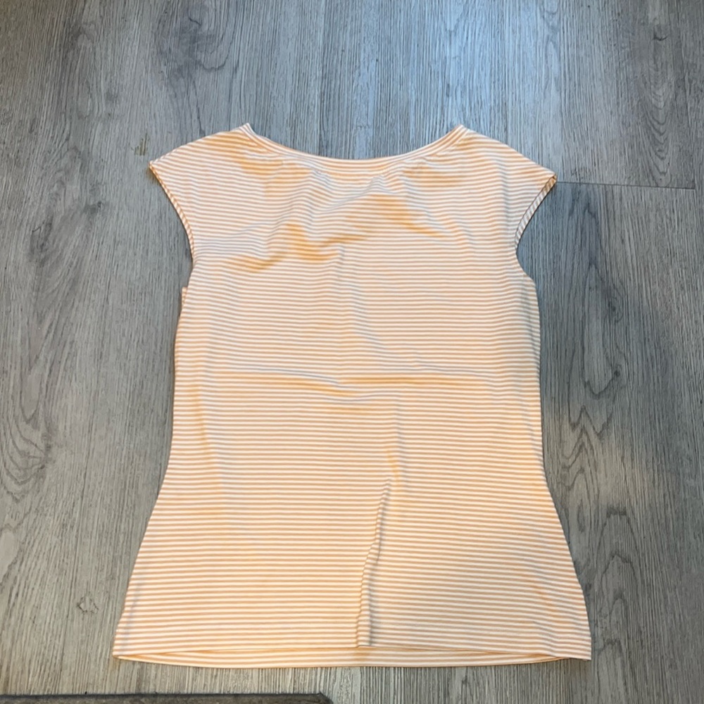 Like new St. John top